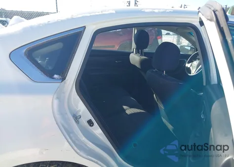 2016 Nissan Altima 2.5/2.5 S/2.5 Sl/2.5 Sr/2.5 Sv z USA, uszkodzony, nr VIN 1N4AL3AP3GC244863